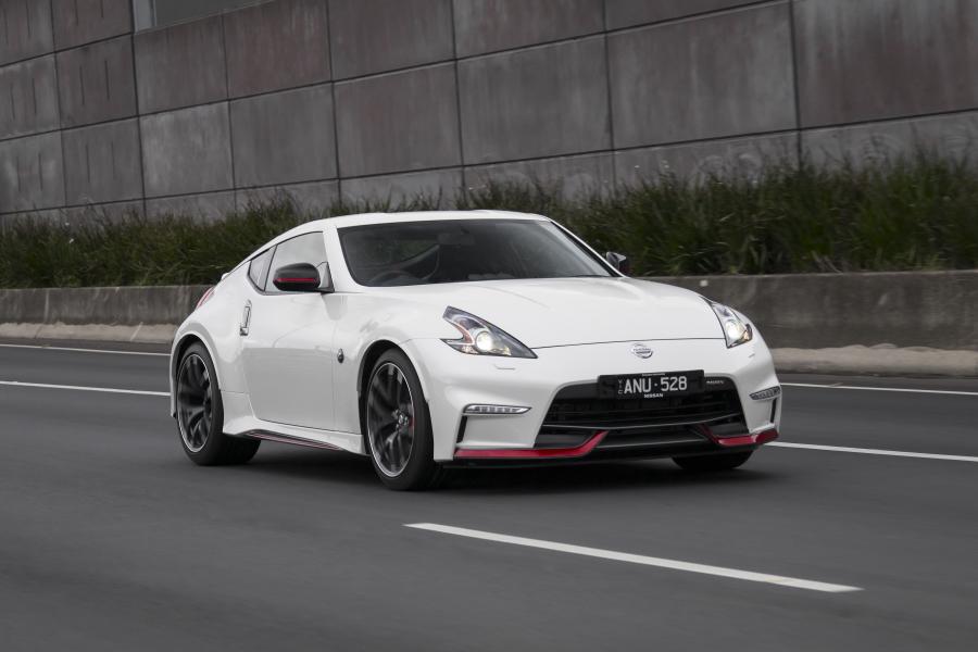  Nissan 370Z Nismo (Z34) 2017 года  (AU) (фото 28 из 37)